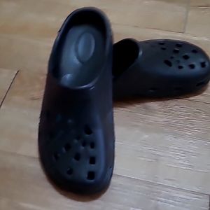Clogs